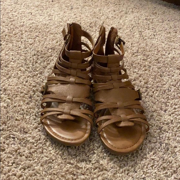 madden girl gladiator sandals